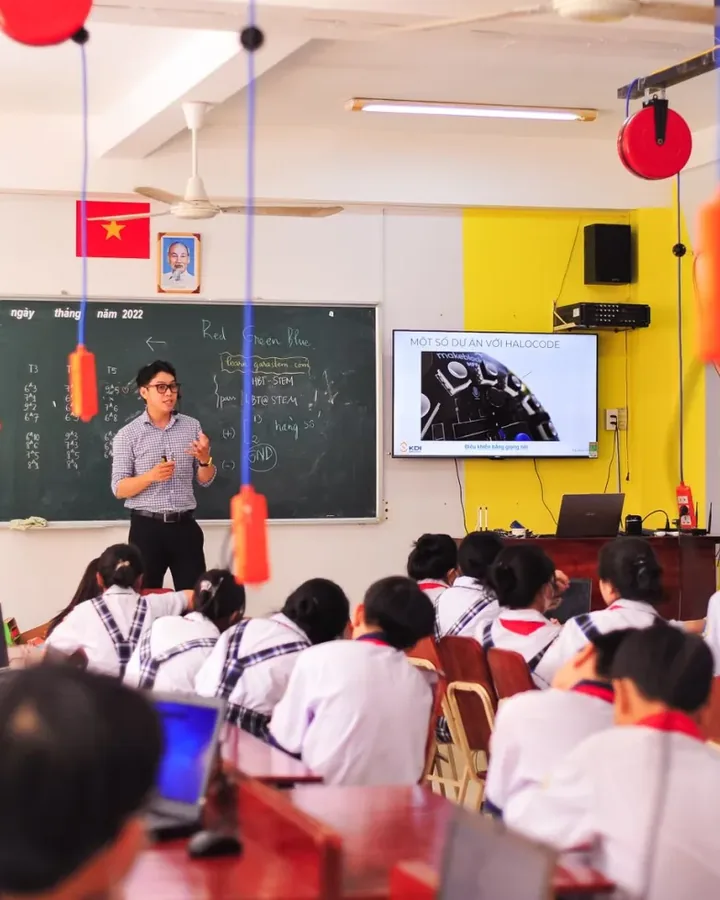 Các khoá học tại Nhóm Trẻ Xì Trum